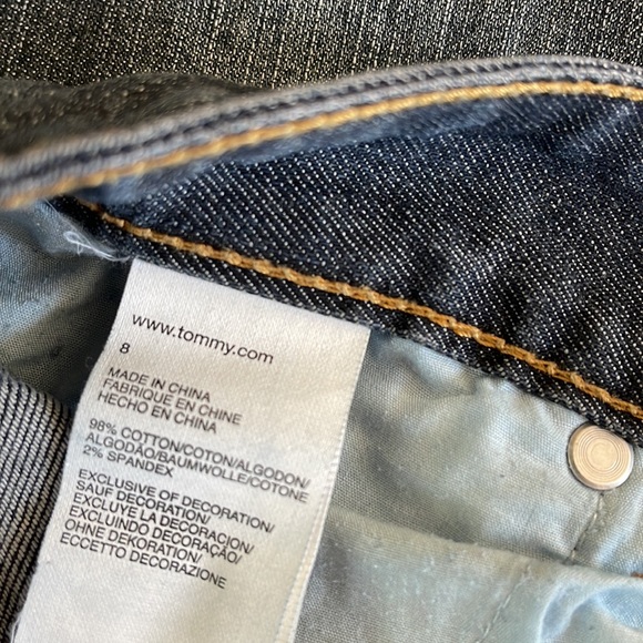 Tommy Hilfiger, 8, straight, 98% Cotton,2% spandex.Factory distressed. EUC - Picture 8 of 8